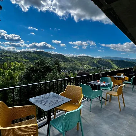 Карпатський Затишок Parco vacanze *